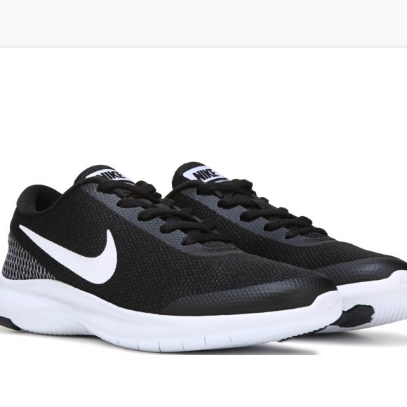 Nike Shoes - Nike flex experience rn7 tennis shoes size 7